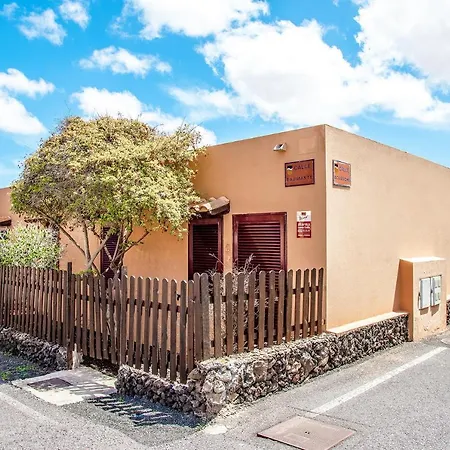 Tropical Private Pool Capellania By Holidays La Oliva