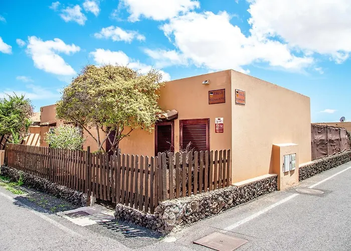 Tropical Private Pool Capellania By Holidays La Oliva